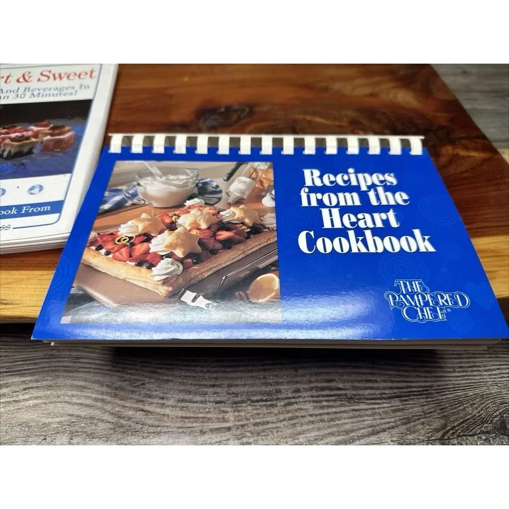Lot Of Four Favorite Recipes Our Best Cooks Moose Bloomington IL Pampered Chef +